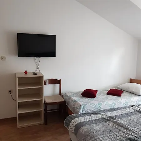 And With Parking Space - Murter - 5082 Guest house