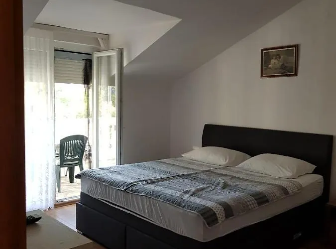 And With Parking Space Jezera, Murter - 5082 Maison d'hôtes 3*